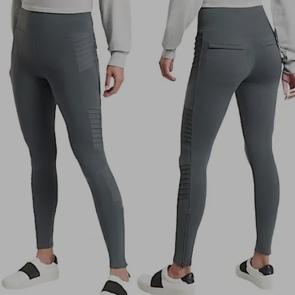 ATHLETA Delancey Moto Style Leggings Gray Zipper Bottom small Petit - Picture 1 of 7